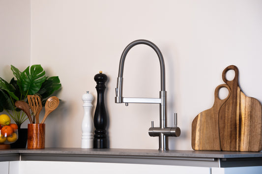 TRIVON | 3-Wege-Armartur Edelstahl Massiv Gebürstet / Spirale